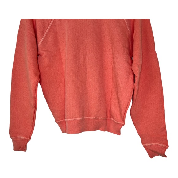THE GREAT. The Shrunken Sweatshirt in Orange Cream Boho Vintage Vibe - Picture 10 of 13